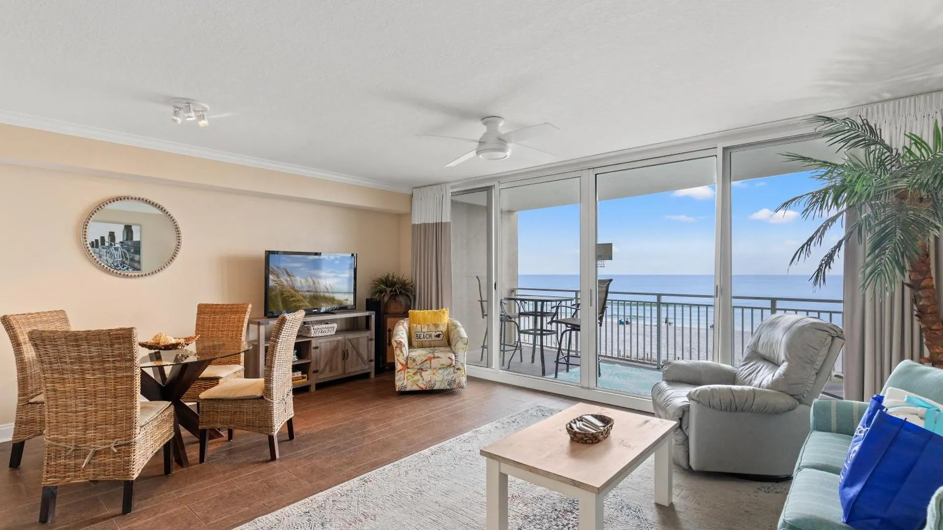 Emerald Beach Resort 234 | Roo'S Rendezvous Panama City Beach 0*,