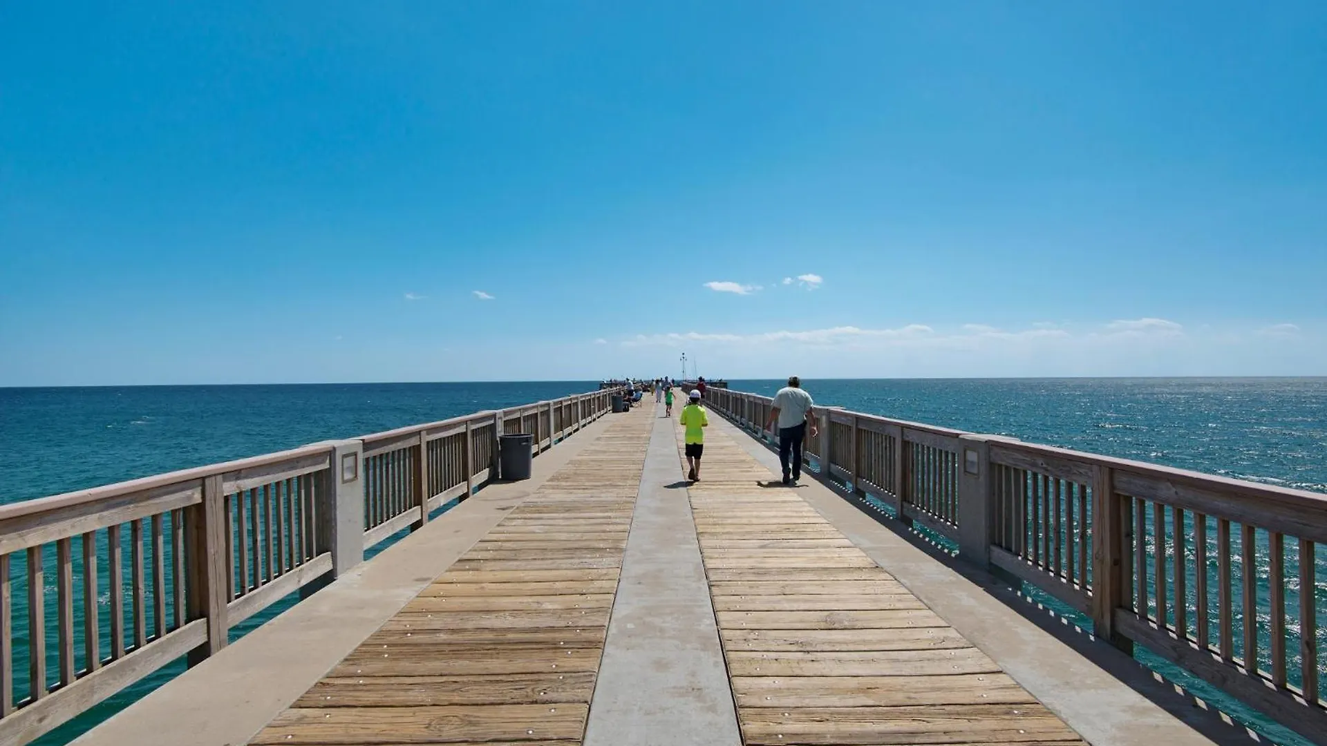 Emerald Beach Resort 234 | Roo'S Rendezvous Panama City Beach